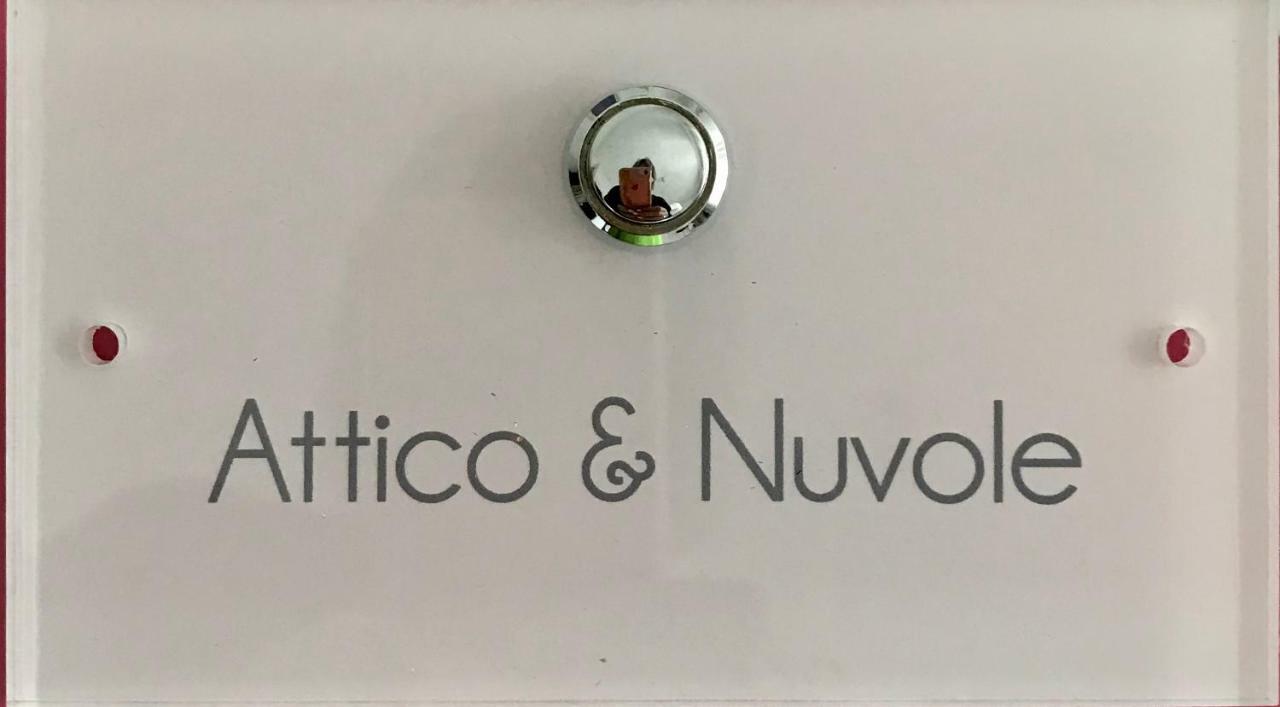 Attico&nuvole Apartamento